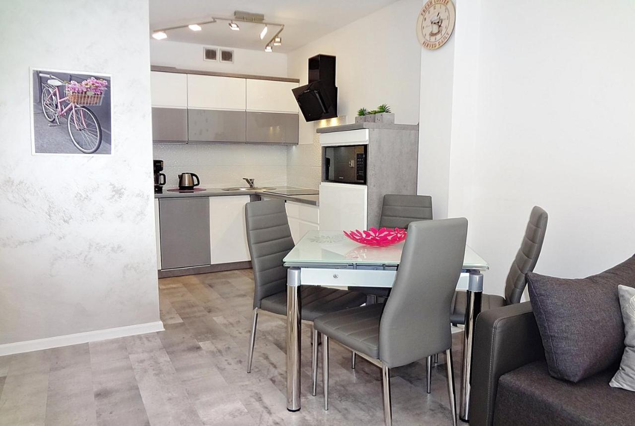 קרפאז' Hello Apartamenty - Lesny Dom מראה חיצוני תמונה
